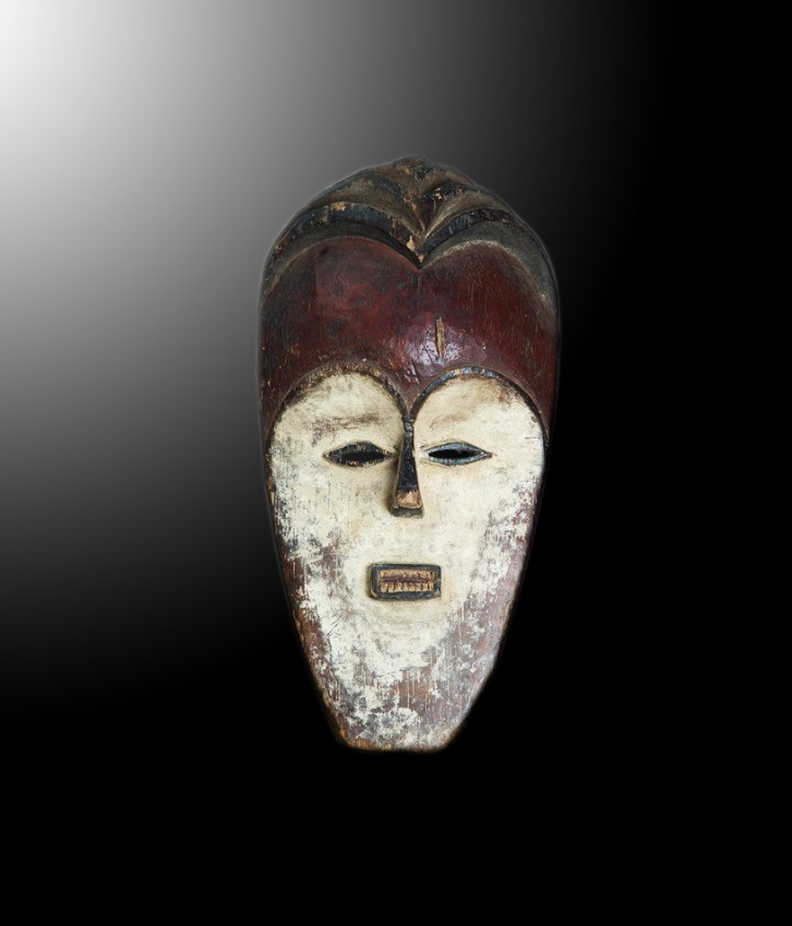 Masque Vouvi du Gabon. Ethnie Tsogho.